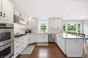 10 Deer Ridge Rd, Bernards Township, NJ 07920 - Photo 6