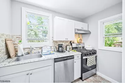 26 Hillside Ave, Chatham, NJ 07928 - Photo 10