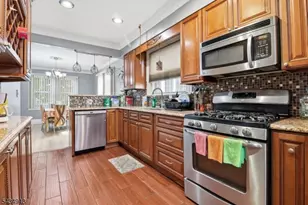 407 3rd Ave, Newark, NJ 07107 - Photo 6