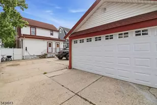 407 3rd Ave, Newark, NJ 07107 - Photo 30