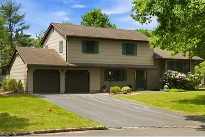 4 Gail Court, Hillsborough Township, NJ 08844 - Photo 2