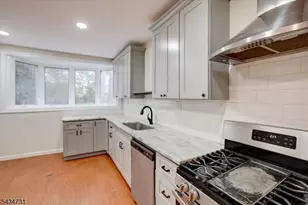163 Greenwood Ave, East Orange, NJ 07017 - Photo 16