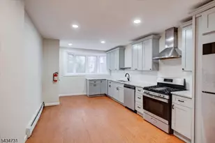 163 Greenwood Ave, East Orange, NJ 07017 - Photo 14