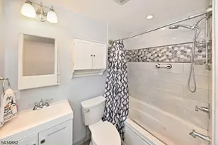 28 Makemoney Ave, Wanaque, NJ 07420 - Photo 8