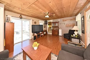 28 Makemoney Ave, Wanaque, NJ 07420 - Photo 10
