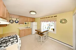 28 Makemoney Ave, Wanaque, NJ 07420 - Photo 6