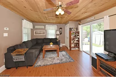 28 Makemoney Ave, Wanaque, NJ 07420 - Photo 12