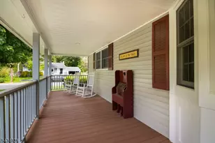 14 Justine Pl, Roxbury Township, NJ 07876 - Photo 4