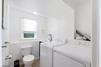 218 Schillaci Ln, South Plainfield, NJ 07080 - Photo 12