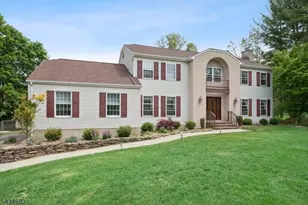 5 Glen Ridge Dr, Washington Township, NJ 07853 - Photo 2