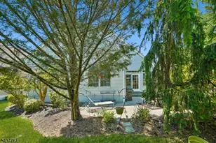38 Constitution Way, Franklin Township, NJ 08873 - Photo 50