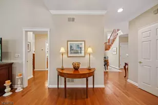 38 Constitution Way, Franklin Township, NJ 08873 - Photo 6