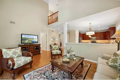 38 Constitution Way, Franklin Township, NJ 08873 - Photo 24