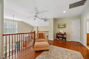 38 Constitution Way, Franklin Township, NJ 08873 - Photo 28