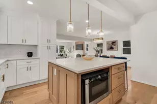 6 Norfolk Ave, Maplewood Twp., NJ 07040 - Photo 8