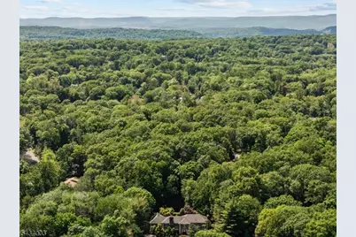 708 Ashmont Rd, Franklin Lakes, NJ 07417 - Photo 6