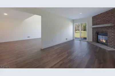 3 Cheyenne Trl, Branchburg Township, NJ 08876 - Photo 8