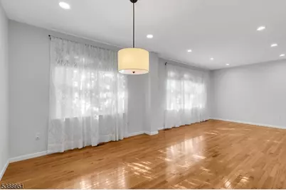 22 Honeyman Rd, Bernards Township, NJ 07920 - Photo 10