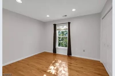 22 Honeyman Rd, Bernards Township, NJ 07920 - Photo 30
