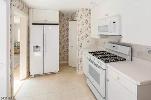 26 Crest View Hill Rd, Livingston Twp., NJ 07039 - Photo 12