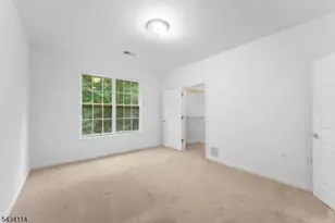 636 Sophee Ln, Lakewood Twp., NJ 08701 - Photo 16