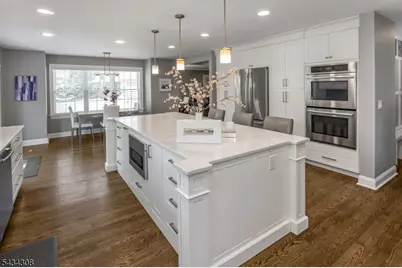 1 Sheridan Rd, Livingston, NJ 07039 - Photo 8