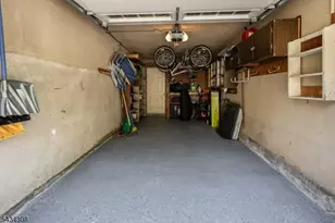1 Sheridan Rd, Livingston, NJ 07039 - Photo 32