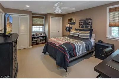 1 Sheridan Rd, Livingston, NJ 07039 - Photo 36
