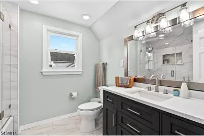 160 Elmwood Ave, Union Township, NJ 07083 - Photo 18