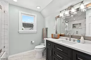 160 Elmwood Ave, Union Township, NJ 07083 - Photo 18