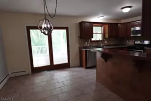 285 Axford Ave, Oxford Township, NJ 07863 - Photo 14