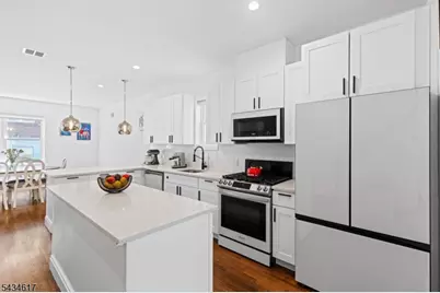 1603 71st St, North Bergen, NJ 07047 - Photo 14