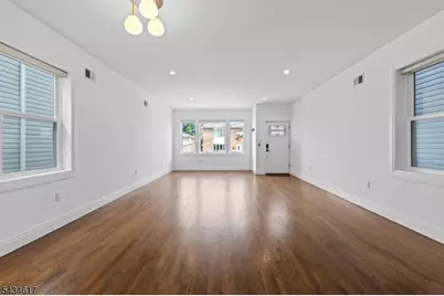 1603 71st St, North Bergen, NJ 07047 - Photo 4