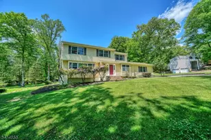 44 Nestling Wood Dr, Washington Township, NJ 07853 - Photo 40