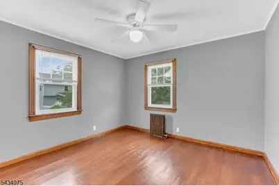 15 Winston Dr, Woodbridge Township, NJ 07095 - Photo 20