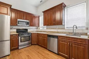 1 Grant St, Montclair, NJ 07042 - Photo 6