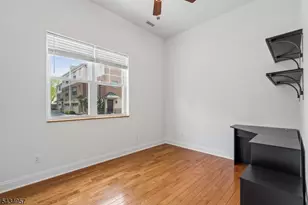 1 Grant St, Montclair, NJ 07042 - Photo 10