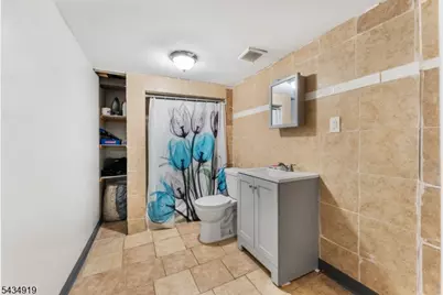 210 Buchanan St, Linden, NJ 07036 - Photo 16