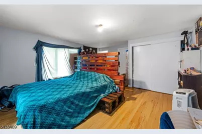160 Brook Dr, Dover, NJ 07801 - Photo 8