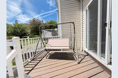 154 Springhill Dr, Parsippany, NJ 07950 - Photo 22