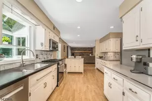 14 Lexington Rd, Clinton Township, NJ 08801 - Photo 14