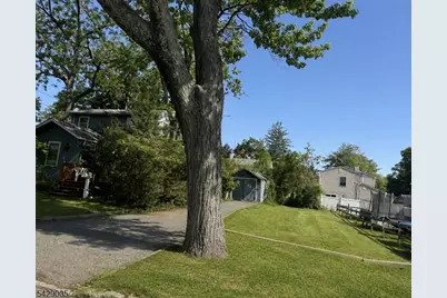10 Tioga Ave, Parsippany, NJ 07034 - Photo 1