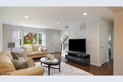 405 Martin Rd, Union Township, NJ 07083 - Photo 8