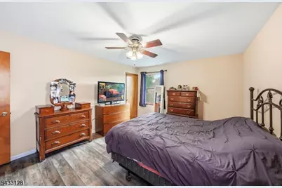 5 N 13th Ave, Manville, NJ 08835 - Photo 24