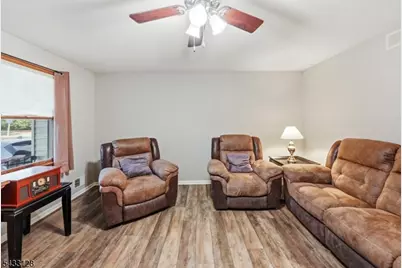 5 N 13th Ave, Manville, NJ 08835 - Photo 8