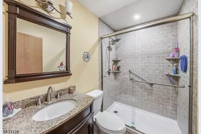 5 N 13th Ave, Manville, NJ 08835 - Photo 28