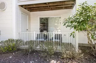 74 Crestview Ln, Mount Arlington, NJ 07856 - Photo 18