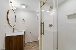 15 Elberta Rd, Maplewood, NJ 07040 - Photo 32