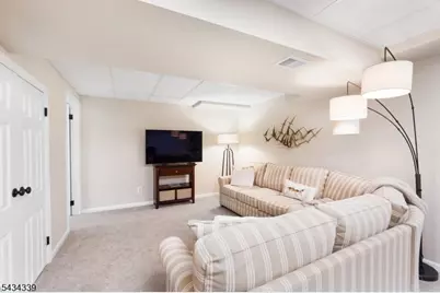 15 Saint Andrews Ln, Clinton Township, NJ 08801 - Photo 24