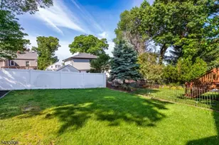 50 Jefferson Ave, Hasbrouck Heights, NJ 07604 - Photo 4